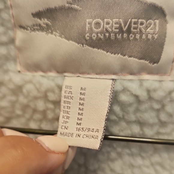 Forever 21 Tan Teddy Jacket with Shearling Collar - Picture 4 of 6